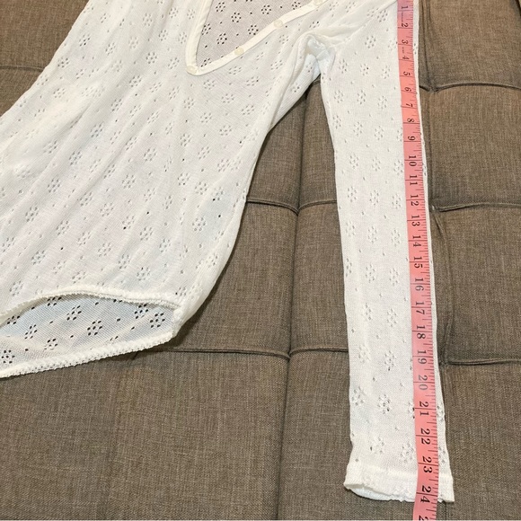 White Lace Long Sleeve Loungewear Bodysuit Size Small - Picture 8 of 8